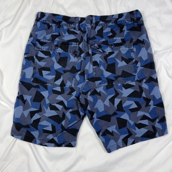 Forever 21 Men Triangle Print Navy Blue Chino Shorts Mens Size 31 100% Cotton - Picture 2 of 6